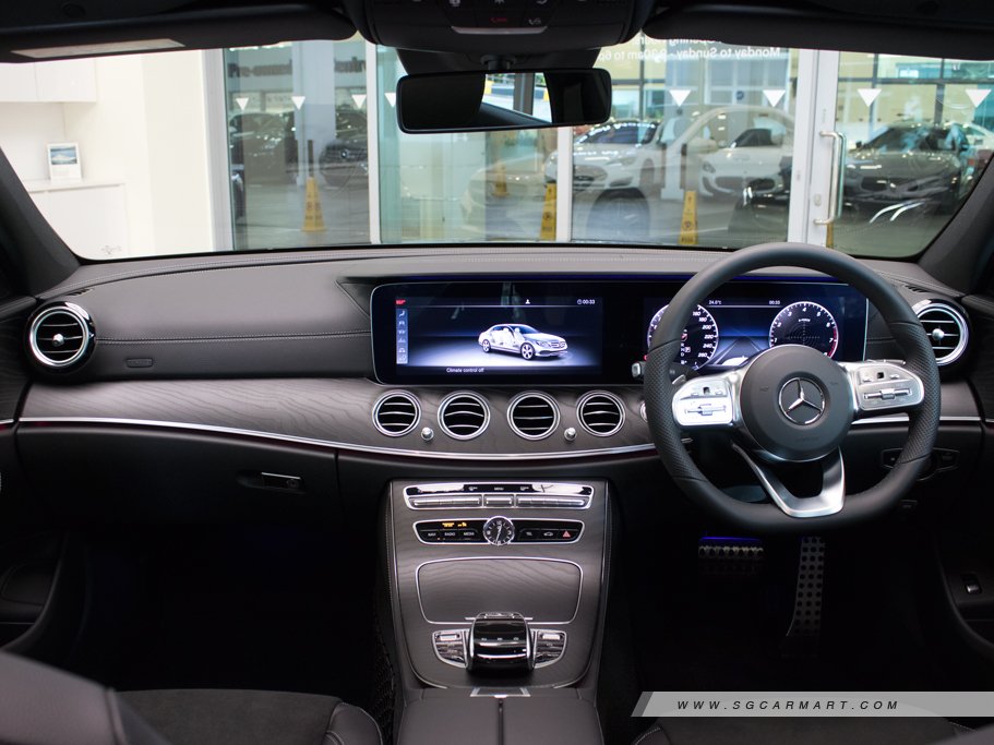 https://i.i-sgcm.com/new_cars/cars/11903/11903_g104