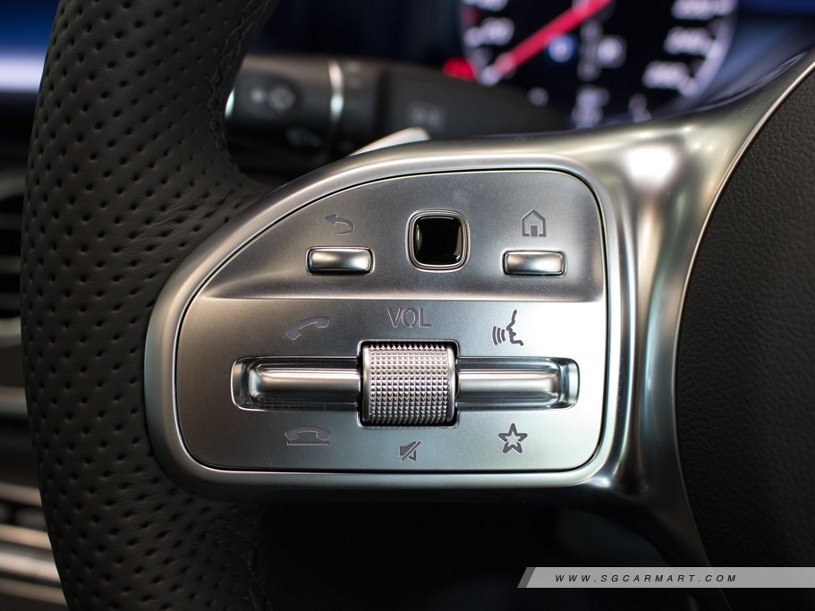 https://i.i-sgcm.com/new_cars/cars/11903/11903_g108