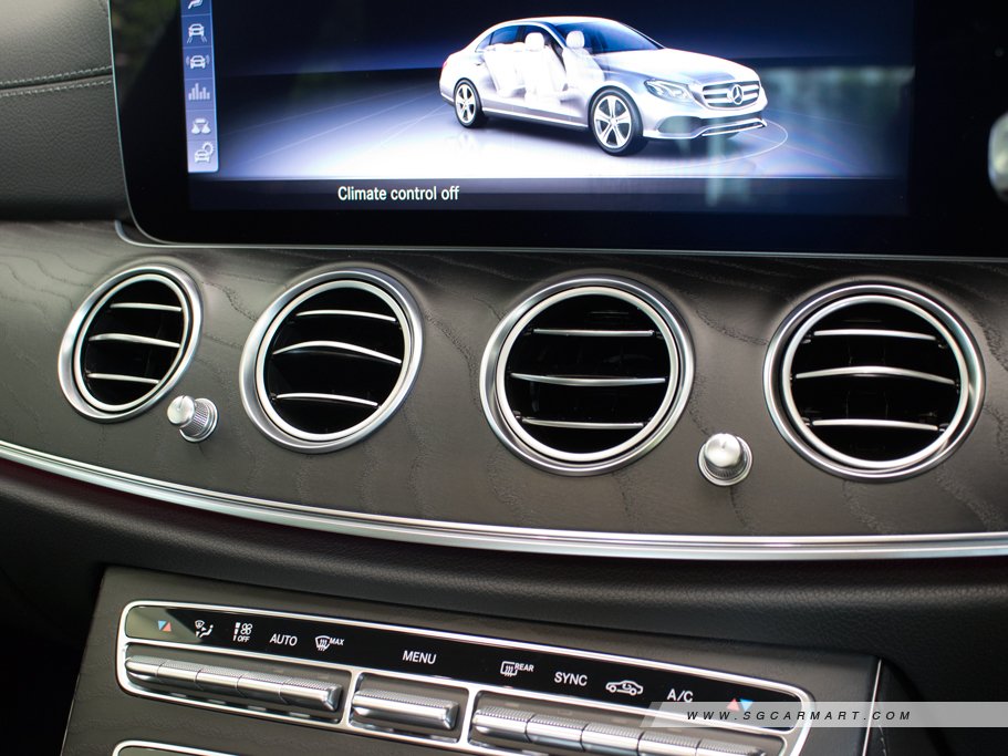 https://i.i-sgcm.com/new_cars/cars/11903/11903_g113