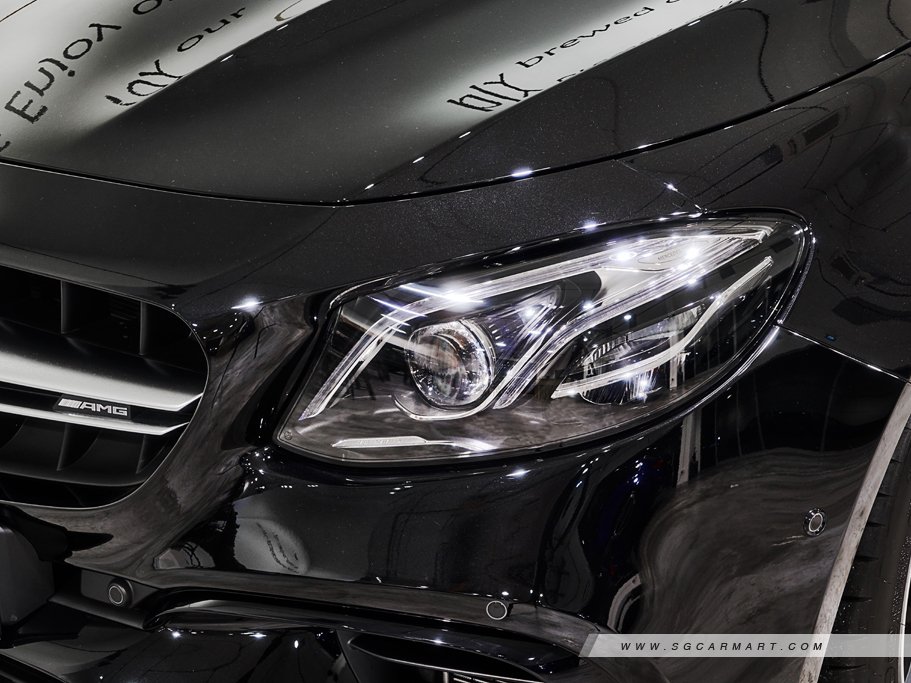 https://i.i-sgcm.com/new_cars/cars/11903/11903_g126