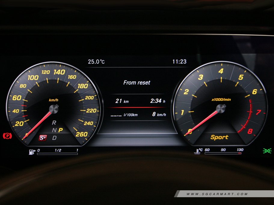 https://i.i-sgcm.com/new_cars/cars/11903/11903_g12
