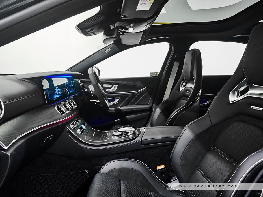 https://i.i-sgcm.com/new_cars/cars/11903/11903_g131