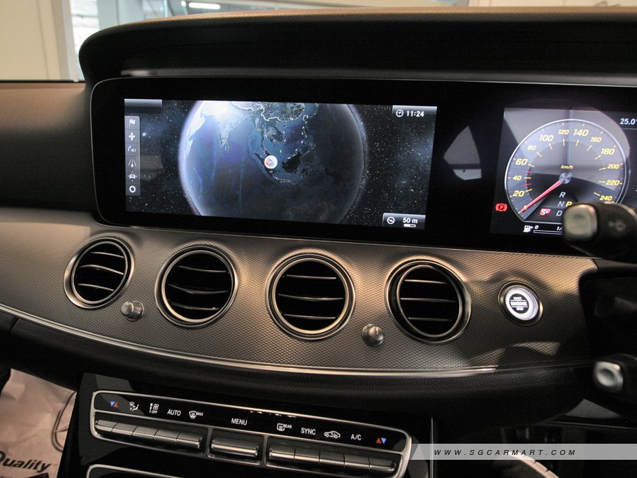 https://i.i-sgcm.com/new_cars/cars/11903/11903_g13