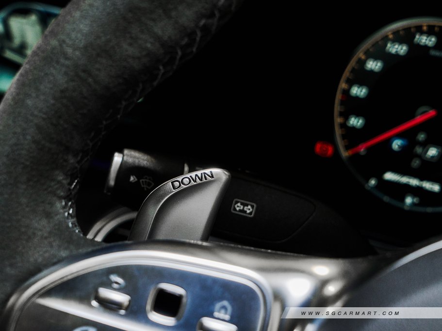 https://i.i-sgcm.com/new_cars/cars/11903/11903_g145