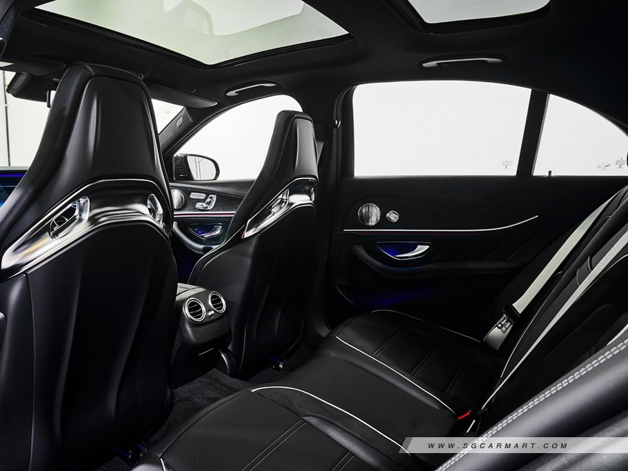https://i.i-sgcm.com/new_cars/cars/11903/11903_g159
