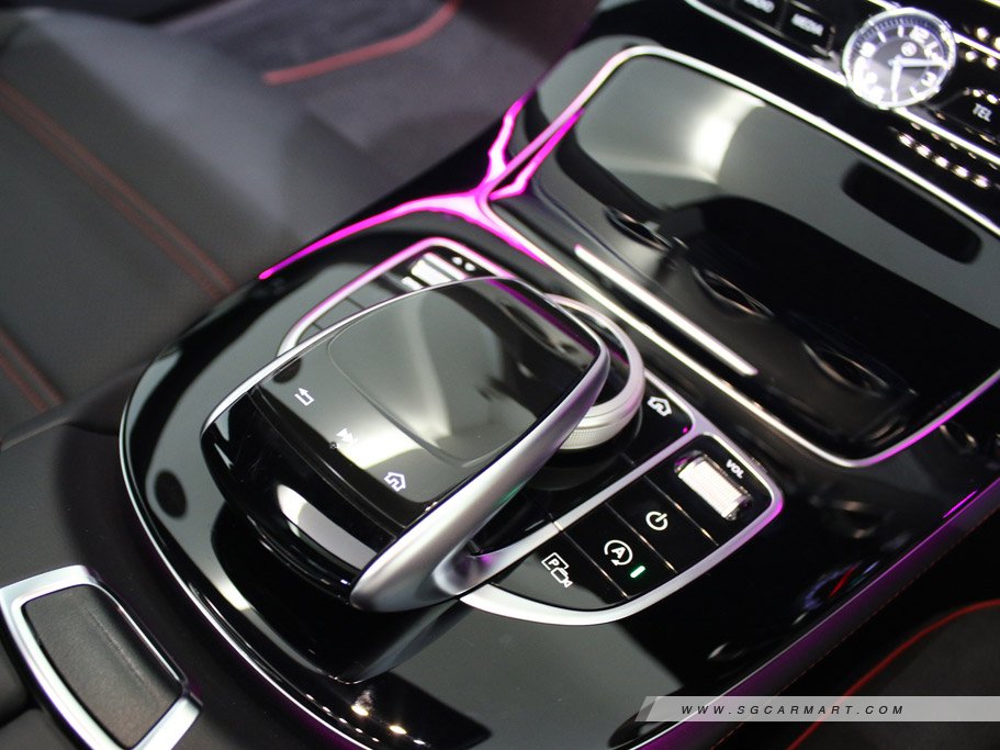 https://i.i-sgcm.com/new_cars/cars/11903/11903_g27