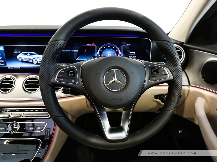 https://i.i-sgcm.com/new_cars/cars/11903/11903_g42