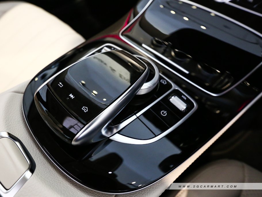 https://i.i-sgcm.com/new_cars/cars/11903/11903_g48