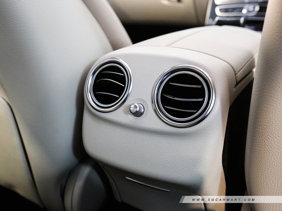 https://i.i-sgcm.com/new_cars/cars/11903/11903_g50