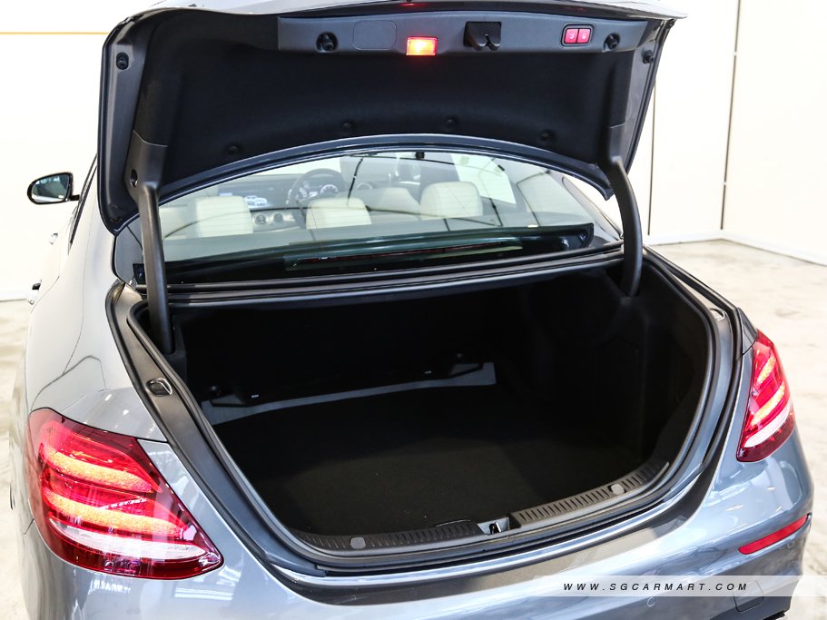 https://i.i-sgcm.com/new_cars/cars/11903/11903_g51