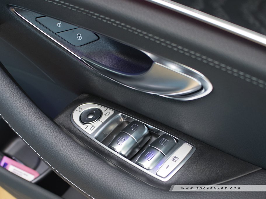 https://i.i-sgcm.com/new_cars/cars/11903/11903_g97
