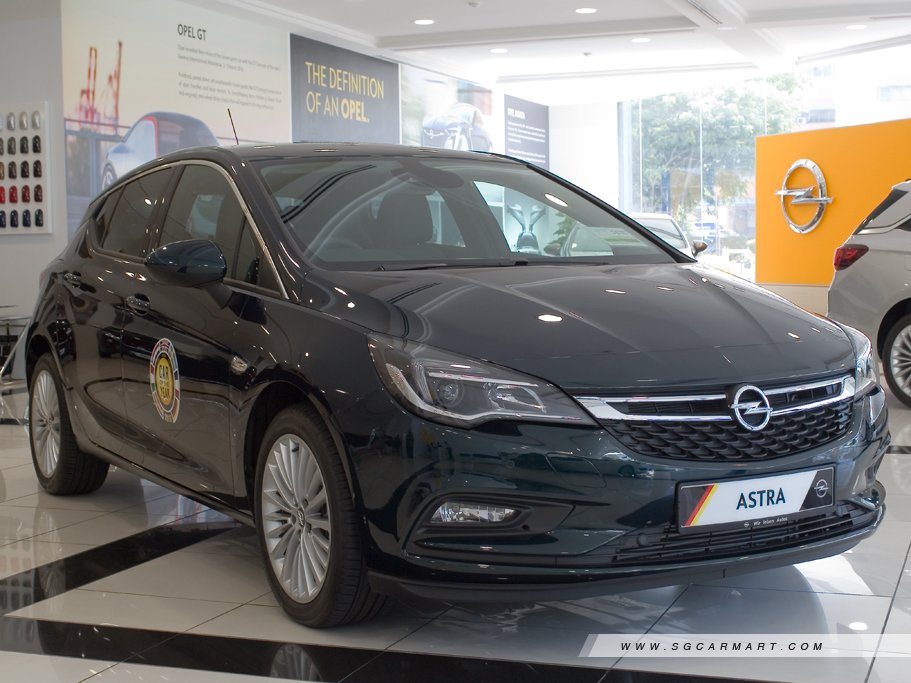 https://i.i-sgcm.com/new_cars/cars/11904/11904_g14