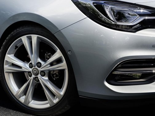 https://i.i-sgcm.com/new_cars/cars/11904/11904_g44