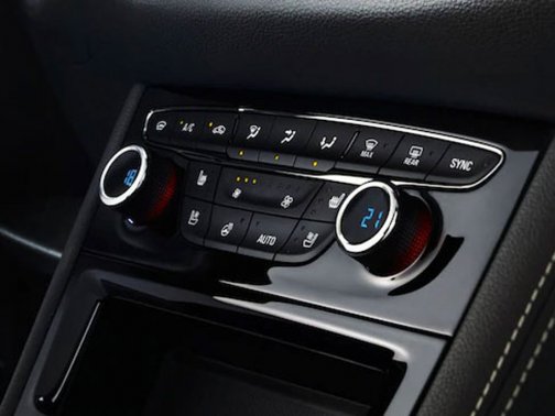 https://i.i-sgcm.com/new_cars/cars/11904/11904_g47
