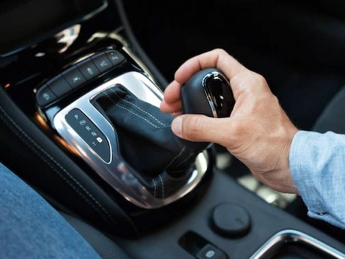 https://i.i-sgcm.com/new_cars/cars/11904/11904_g49