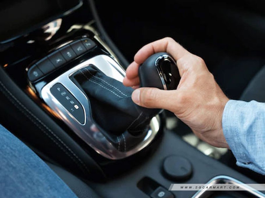 https://i.i-sgcm.com/new_cars/cars/11904/11904_g49