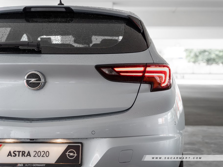 https://i.i-sgcm.com/new_cars/cars/11904/11904_g62