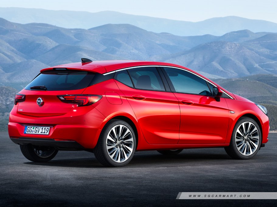 https://i.i-sgcm.com/new_cars/cars/11904/11904_g7