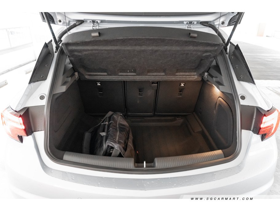 https://i.i-sgcm.com/new_cars/cars/11904/11904_g87