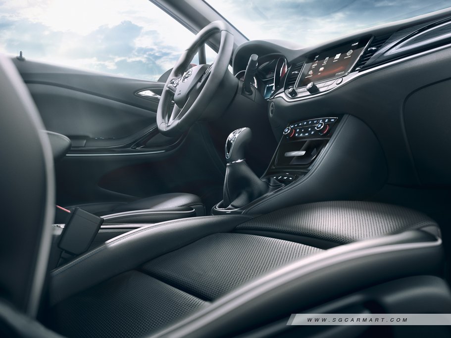 https://i.i-sgcm.com/new_cars/cars/11905/11905_g11