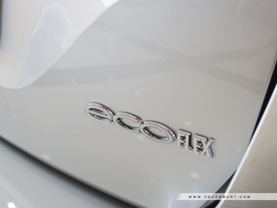 https://i.i-sgcm.com/new_cars/cars/11905/11905_g20