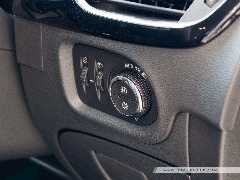 https://i.i-sgcm.com/new_cars/cars/11905/11905_g36