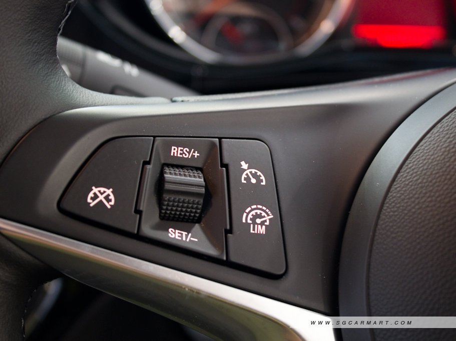 https://i.i-sgcm.com/new_cars/cars/11906/11906_g13