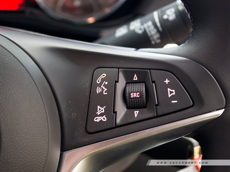 https://i.i-sgcm.com/new_cars/cars/11906/11906_g14