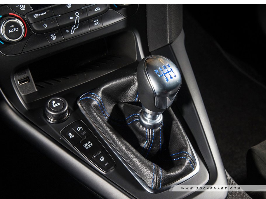 https://i.i-sgcm.com/new_cars/cars/11909/11909_g9