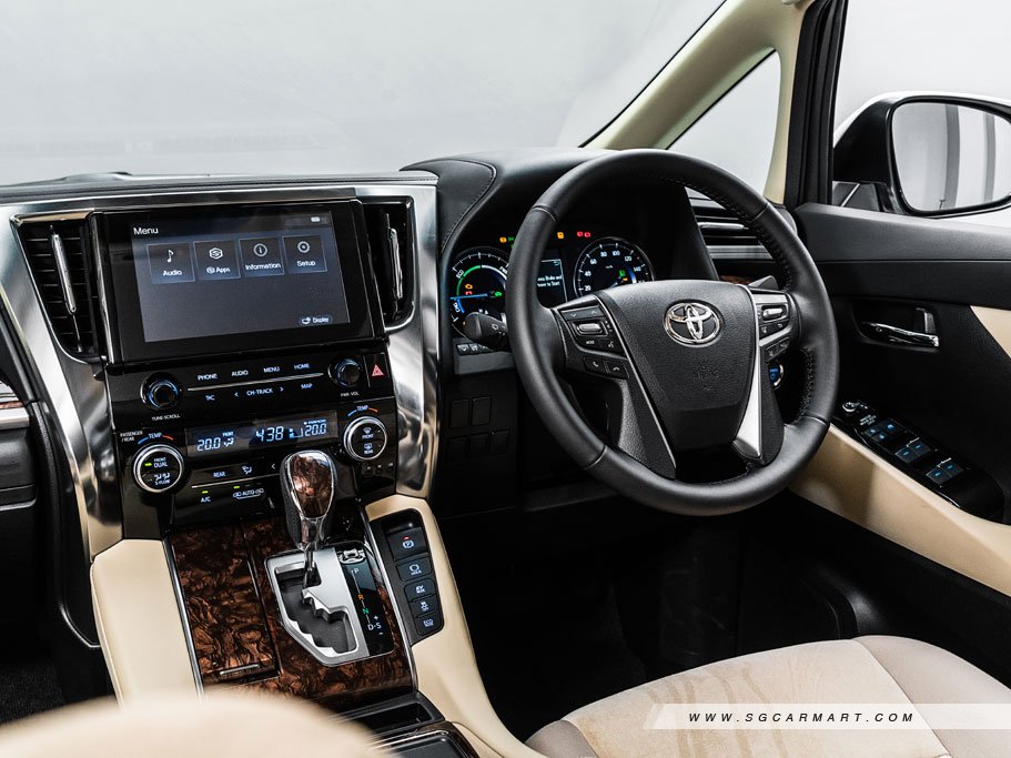 https://i.i-sgcm.com/new_cars/cars/11911/11911_g105