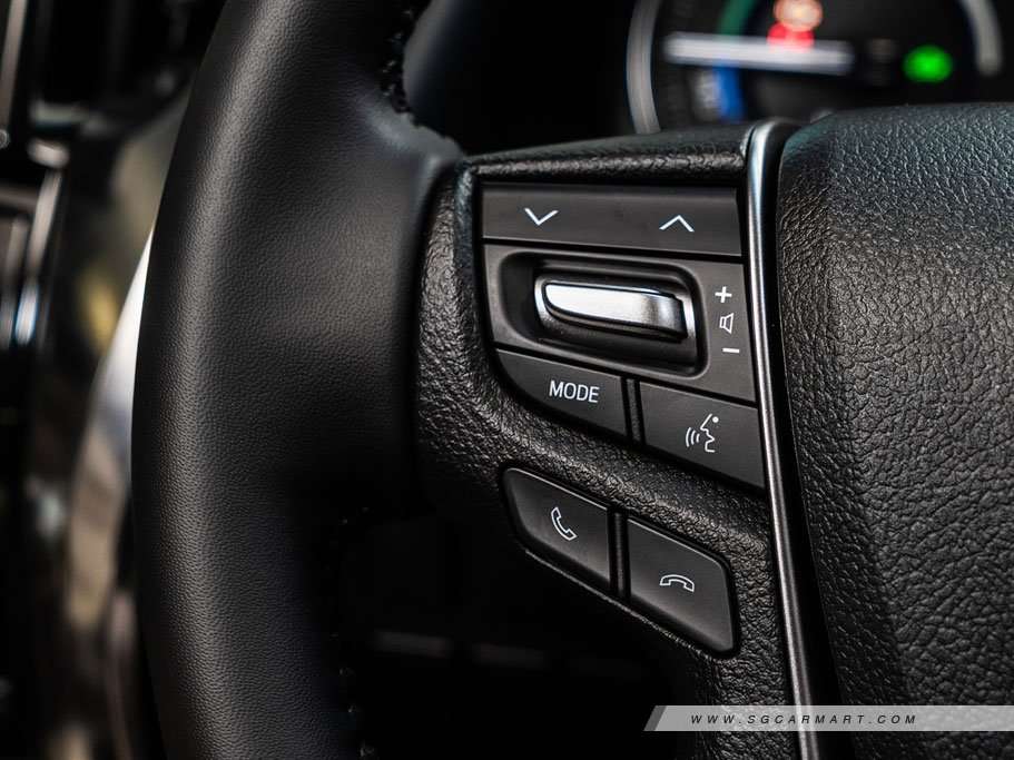 https://i.i-sgcm.com/new_cars/cars/11911/11911_g106