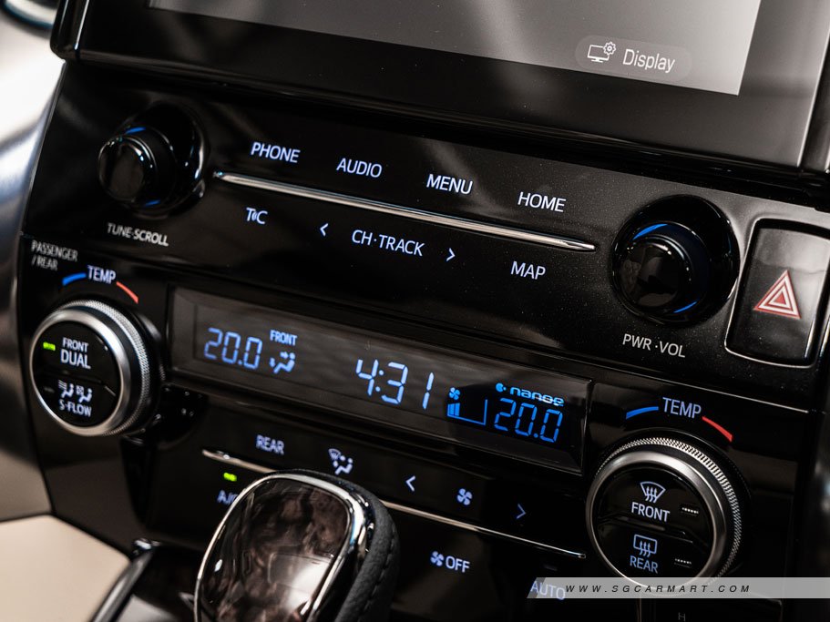 https://i.i-sgcm.com/new_cars/cars/11911/11911_g110