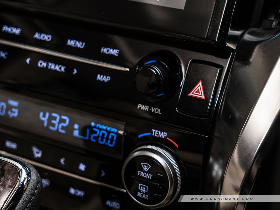 https://i.i-sgcm.com/new_cars/cars/11911/11911_g111