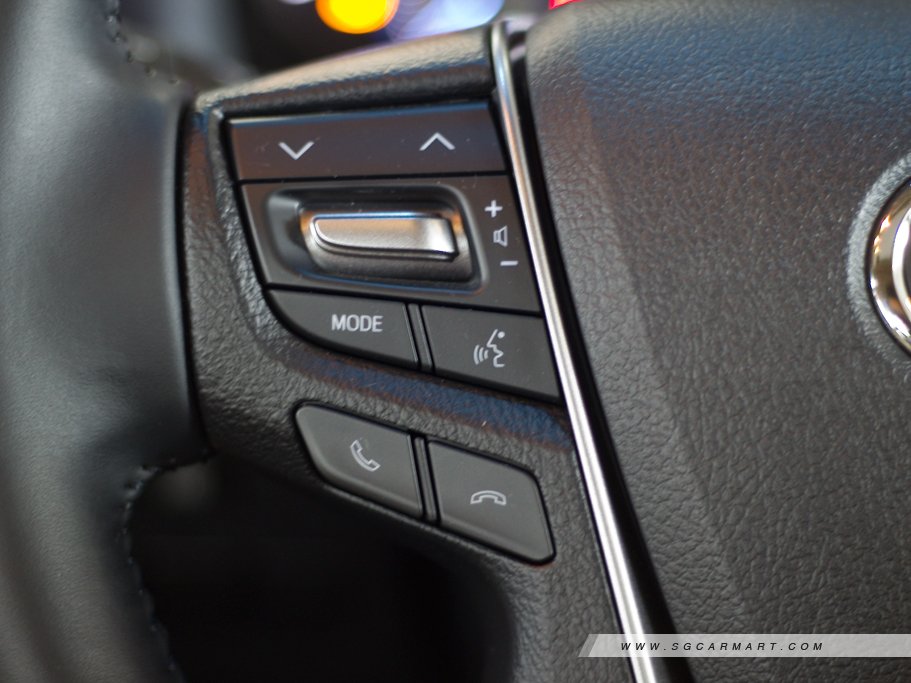 https://i.i-sgcm.com/new_cars/cars/11911/11911_g11