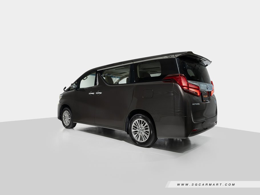 https://i.i-sgcm.com/new_cars/cars/11911/11911_g120