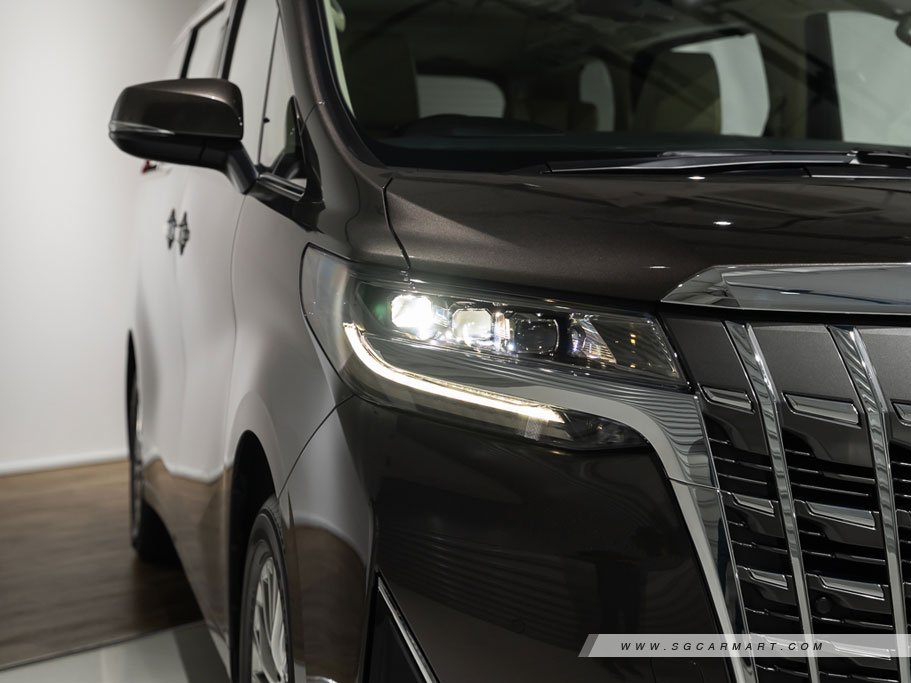 https://i.i-sgcm.com/new_cars/cars/11911/11911_g121