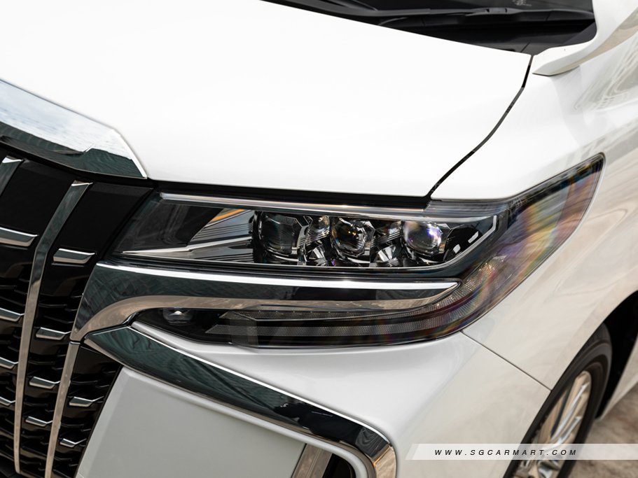 Toyota Alphard Hybrid 2020 2.5 SR C-Package 7-Seater 32
