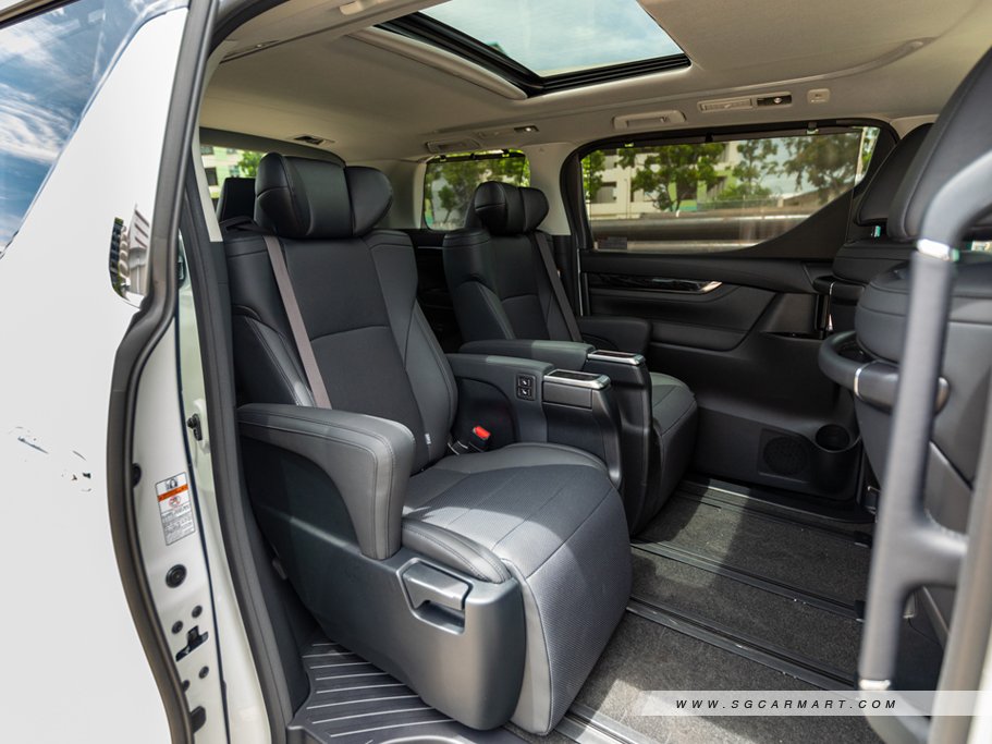 Toyota Alphard Hybrid 2020 2.5 SR C-Package 7-Seater 51