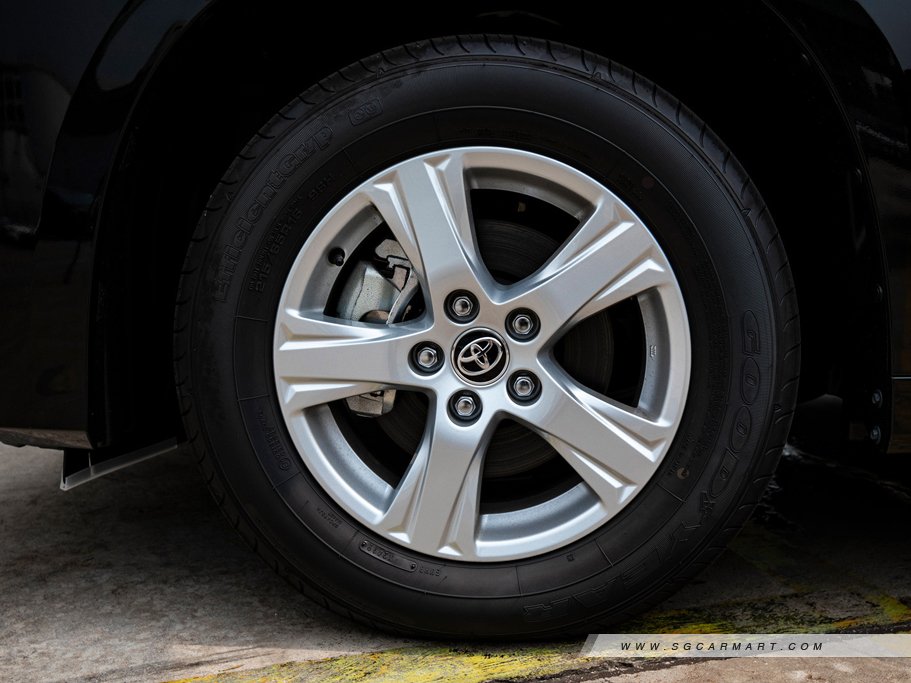 Toyota Alphard Hybrid 2020 2.5 X 7-Seater 67