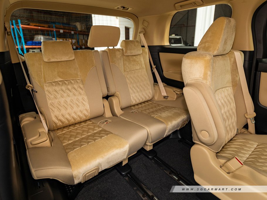 Toyota Alphard Hybrid 2020 2.5 X 7-Seater 79