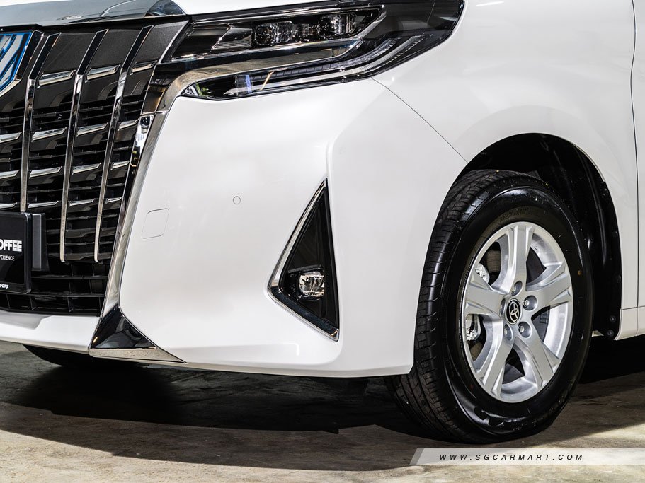 https://i.i-sgcm.com/new_cars/cars/11911/11911_g90
