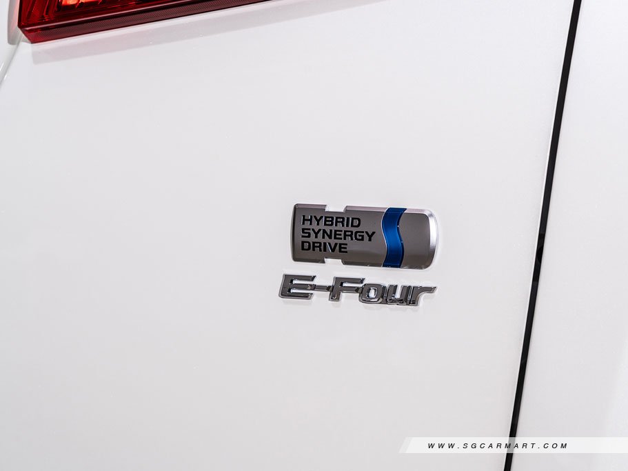 https://i.i-sgcm.com/new_cars/cars/11911/11911_g97