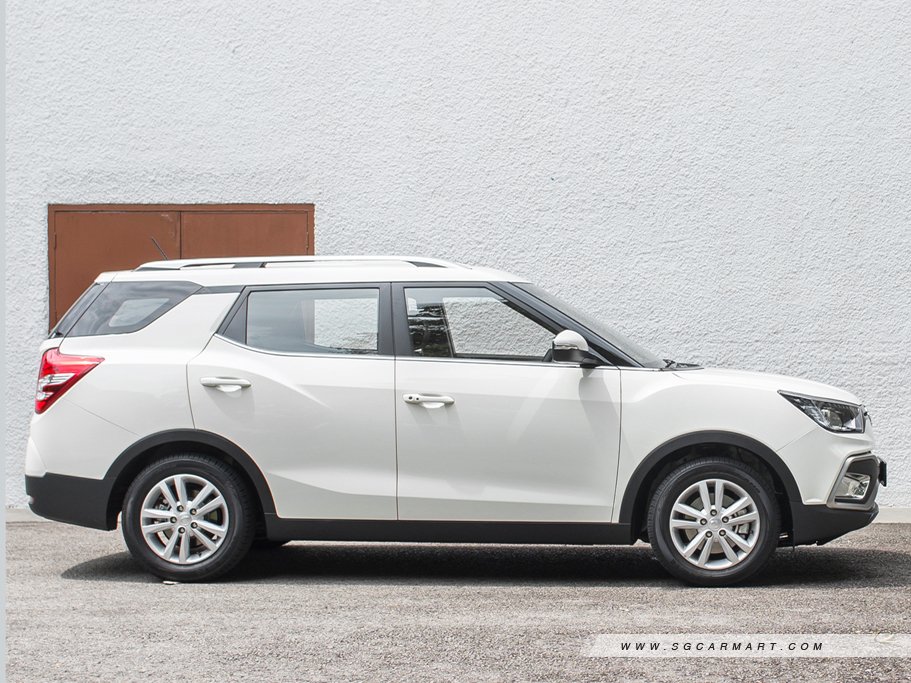 https://i.i-sgcm.com/new_cars/cars/11927/11927_g13
