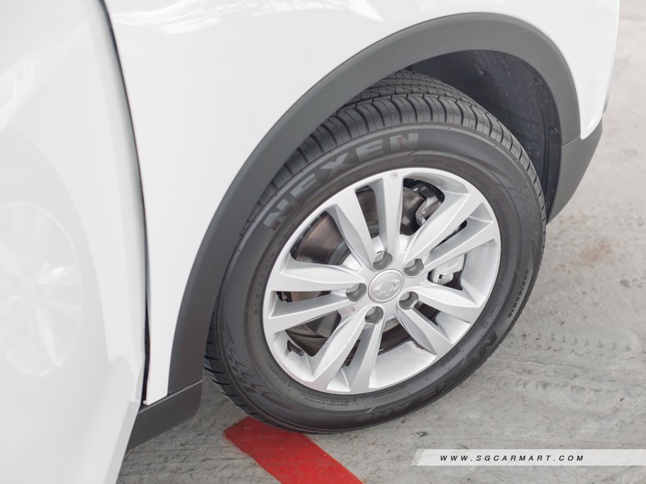https://i.i-sgcm.com/new_cars/cars/11927/11927_g16