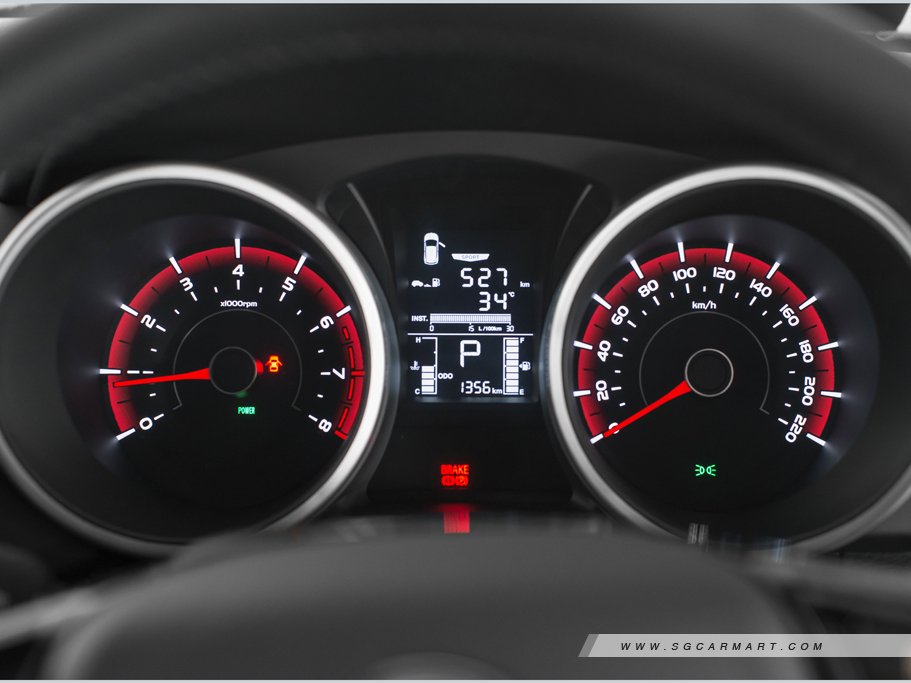 https://i.i-sgcm.com/new_cars/cars/11927/11927_g24
