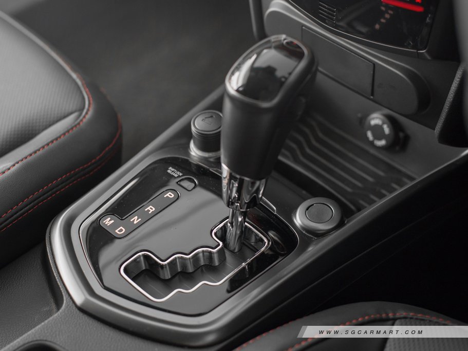 https://i.i-sgcm.com/new_cars/cars/11927/11927_g27
