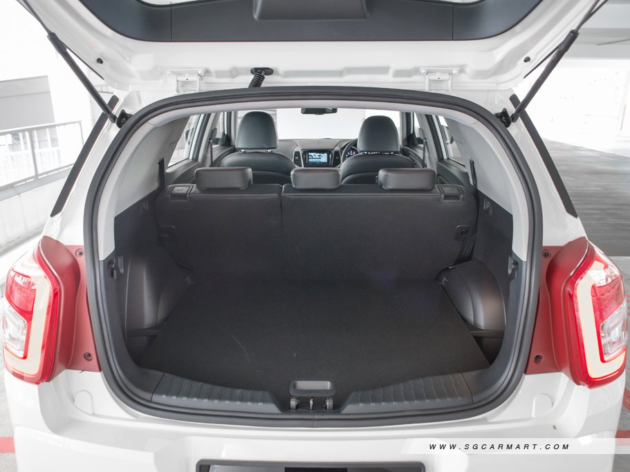 https://i.i-sgcm.com/new_cars/cars/11927/11927_g28