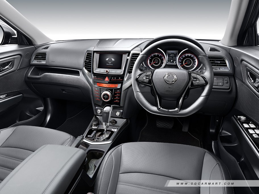 https://i.i-sgcm.com/new_cars/cars/11927/11927_g9