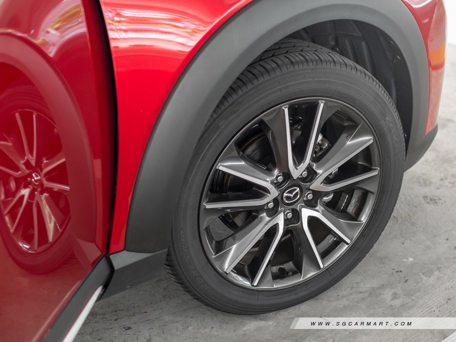 https://i.i-sgcm.com/new_cars/cars/11930/11930_g20