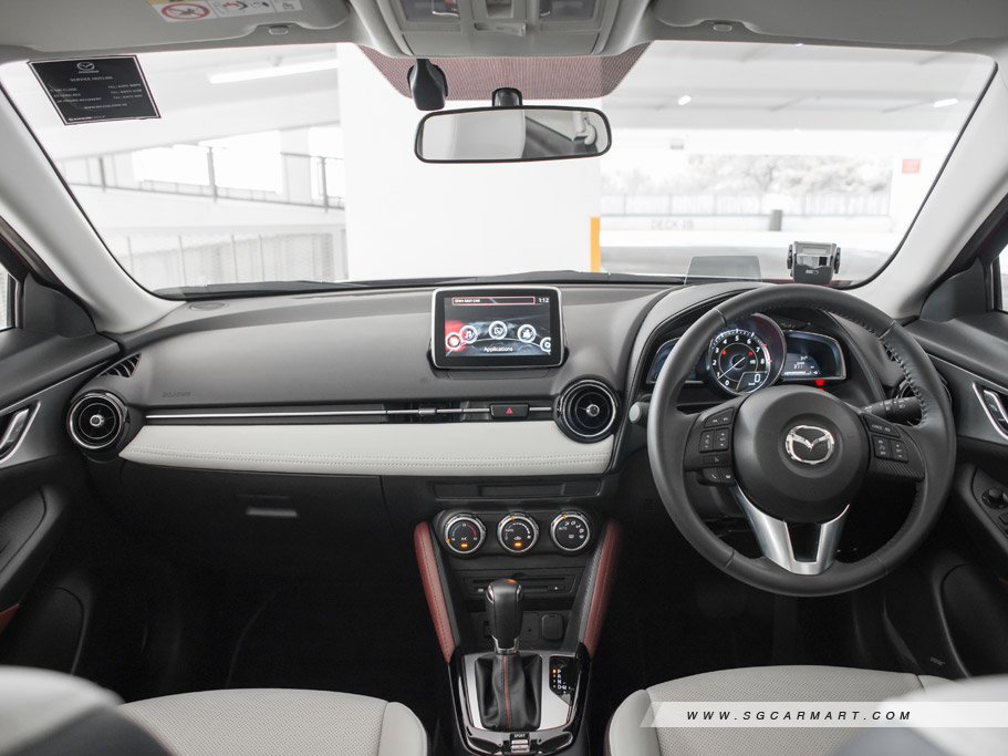 https://i.i-sgcm.com/new_cars/cars/11930/11930_g25